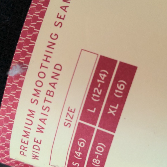 Merona Premium Smoothing Seamless Leggings (L/XL) NWT - Picture 5 of 6